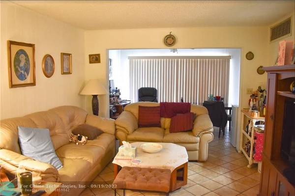 Hollywood, FL 33021,4934 Sheridan  #6