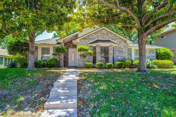 6904 Council Drive, Plano, TX 75023