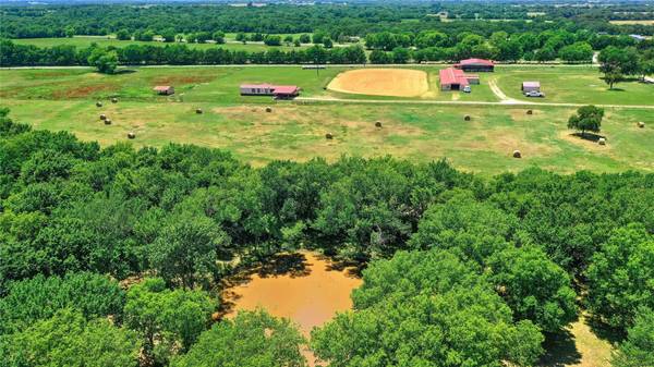 160 Riddle Road,  Gordonville,  TX 76245