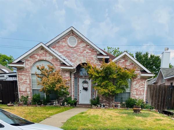 6502 Wildhaven Drive, Rowlett, TX 75089