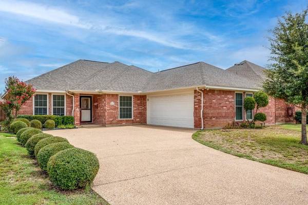 417 Park Meadows Drive, Crowley, TX 76036