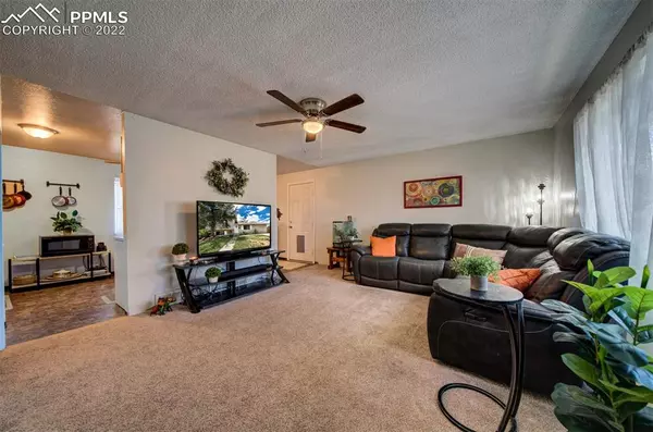 Colorado Springs, CO 80916,2550 Barkman DR