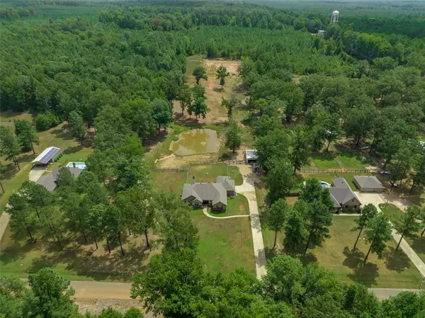 120 Clement Road, Benton, LA 71006