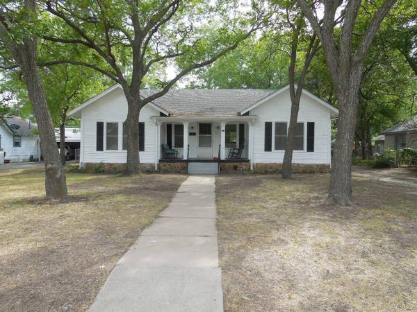 615 W Main Street, Ranger, TX 76470