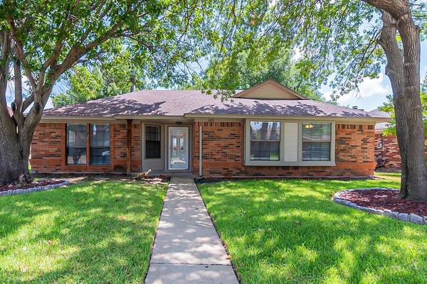 105 Lily Court, Allen, TX 75002