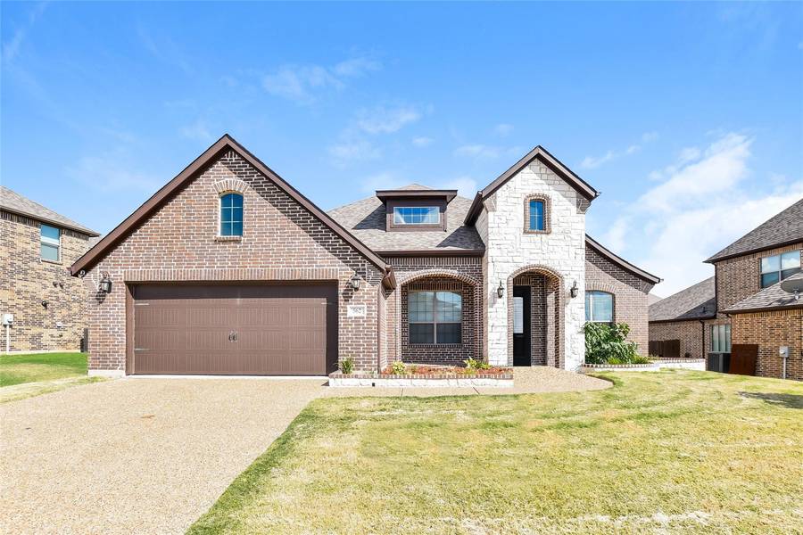 562 La Grange Drive, Fate, TX 75087