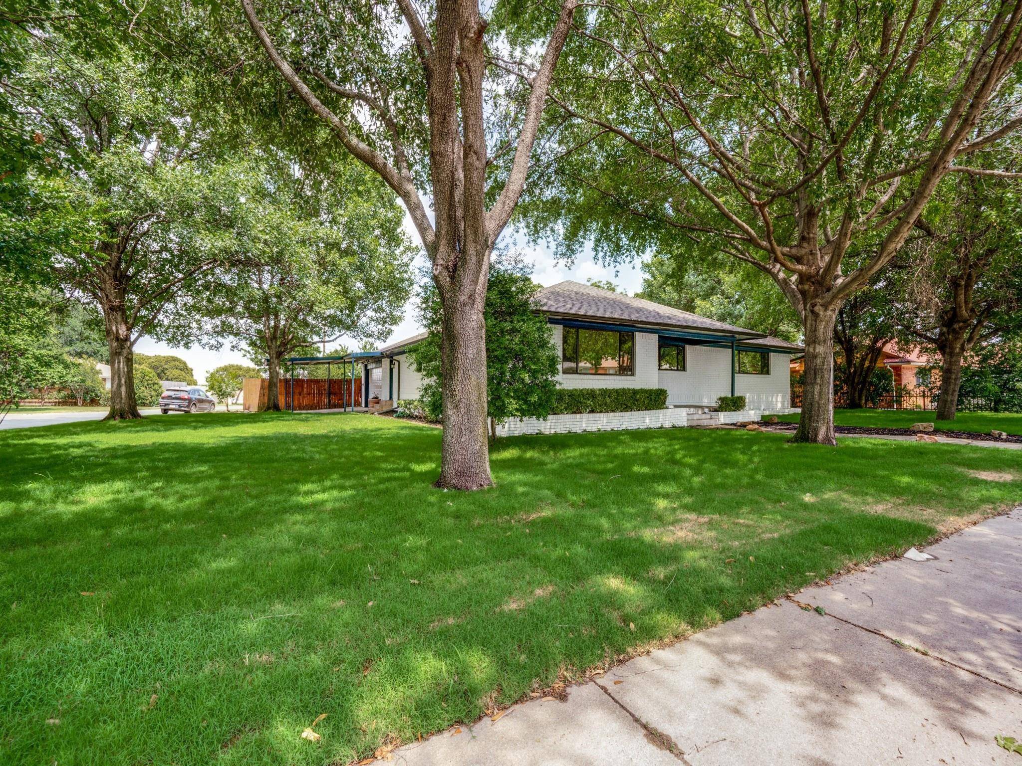 Dallas, TX 75224,2108 S Vernon Avenue