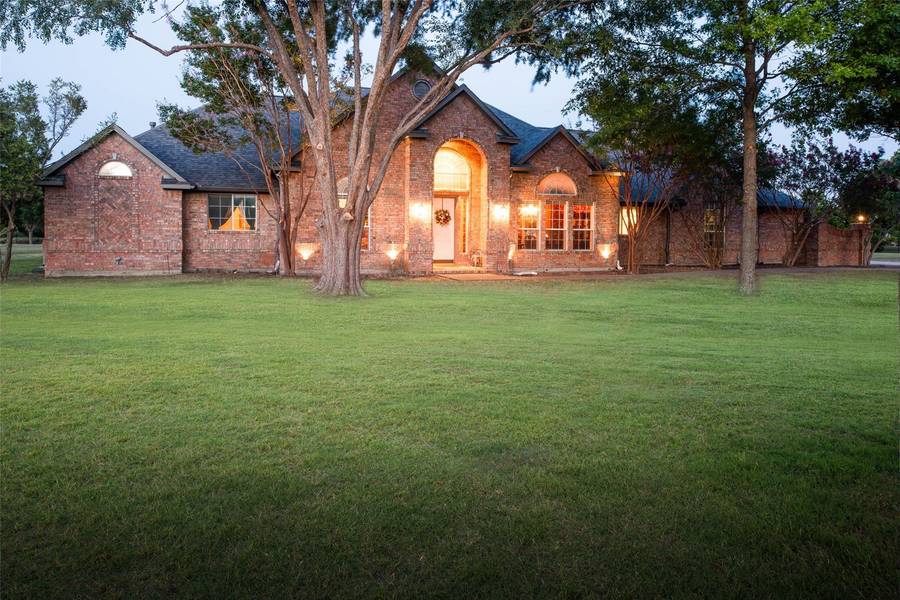 131 Estelle Lane, Lucas, TX 75002