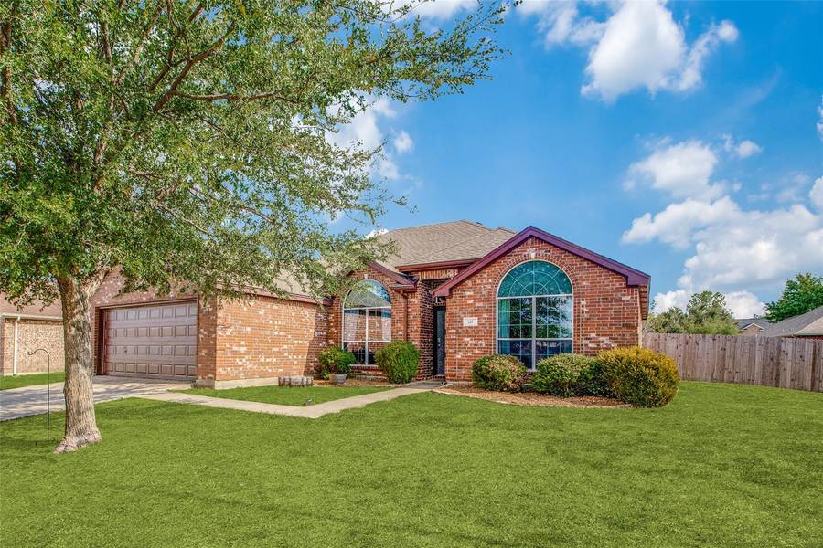 217 Stanley Drive, Aubrey, TX 76227