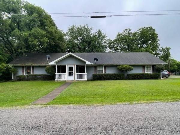 268 Denison Drive, Pottsboro, TX 75076