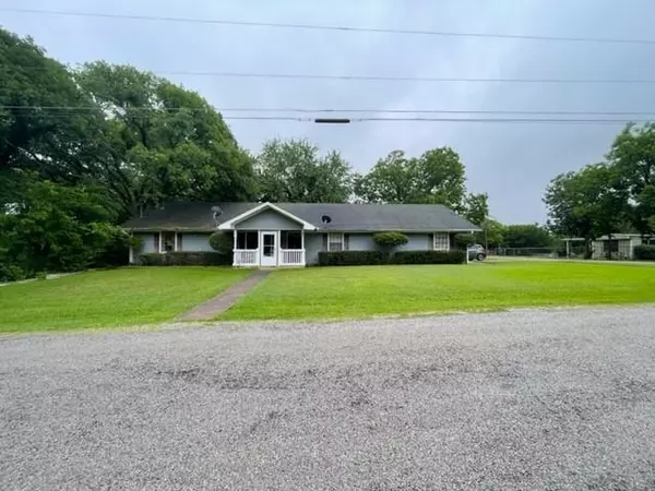 Pottsboro, TX 75076,268 Denison Drive