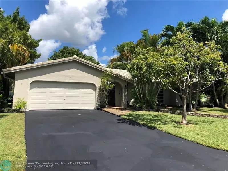 10952 NW 41st Dr, Coral Springs, FL 33065