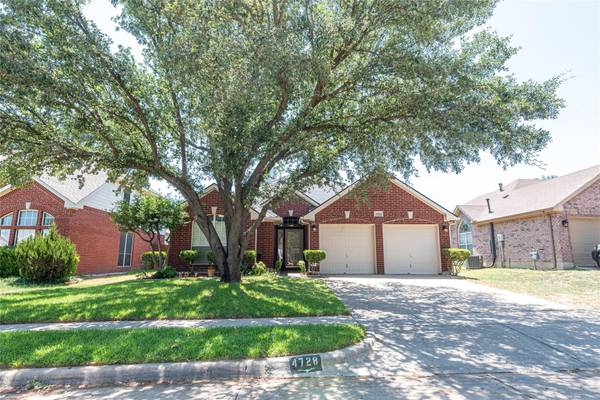 4728 Grainger Trail, Fort Worth, TX 76137