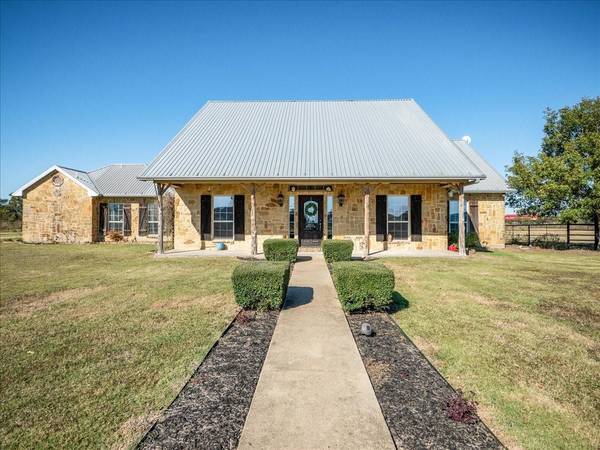 6162 Graham Point, Royse City, TX 75189