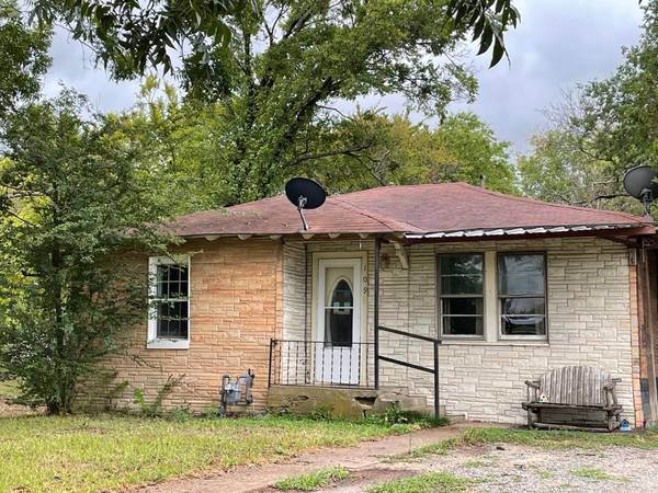 109 N Fordyce Street, Blooming Grove, TX 76626