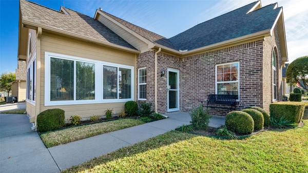 2601 Marsh Lane #201, Plano, TX 75093