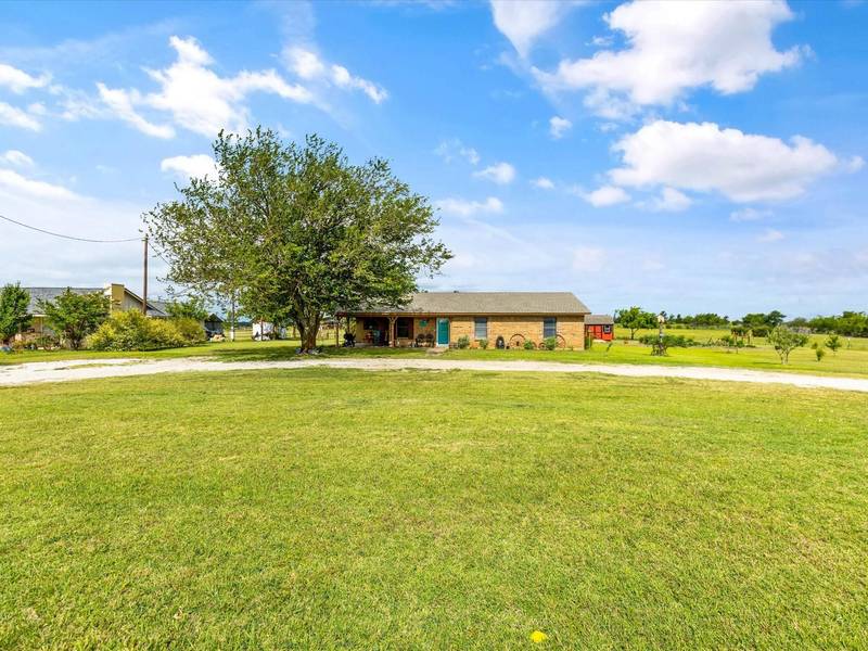 7537 County Road 1232, Godley, TX 76044