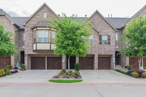 2663 Nottingham Drive, Lewisville, TX 75067