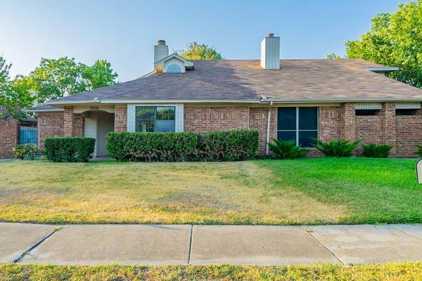 10331 Oak Branch Lane, Dallas, TX 75227