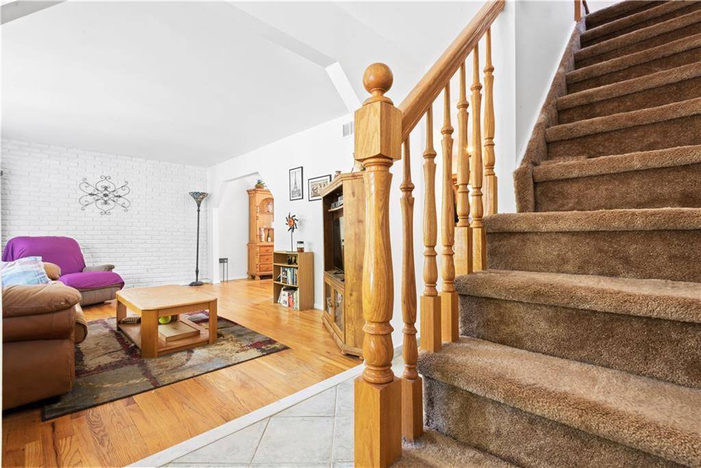 Staten  Island, NY 10305,432 Alter AVE