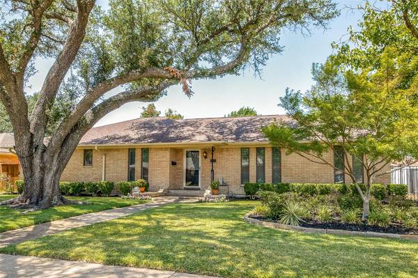 2513 Rochdale Street, Garland, TX 75040