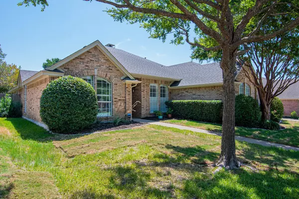 North Richland Hills, TX 76182,8424 Grand View Drive