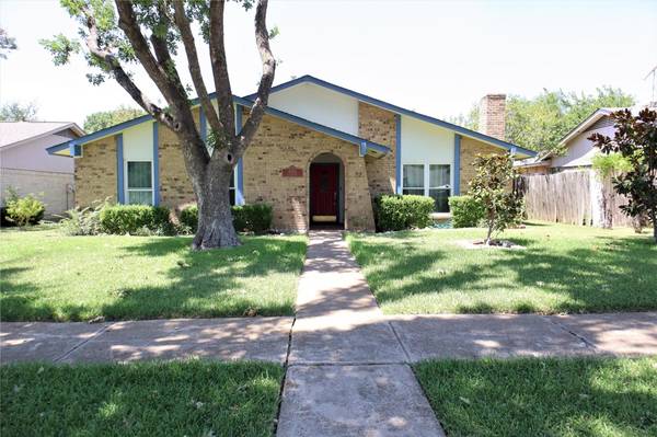 605 Wakefield Drive, Garland, TX 75040