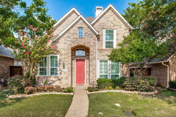 8607 Old Oak Drive, Irving, TX 75063