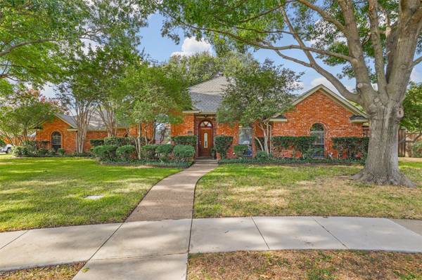 211 Tara Court, Coppell, TX 75019