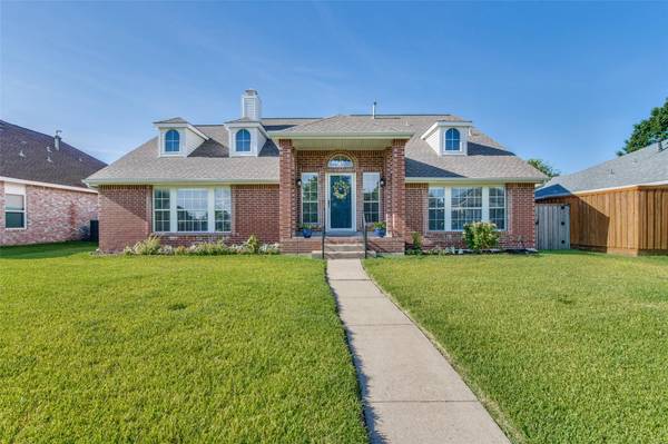 8110 Lake Bend Drive, Rowlett, TX 75088