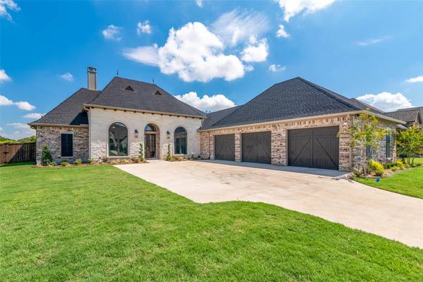 131 Old Bridge Road, Waxahachie, TX 75165