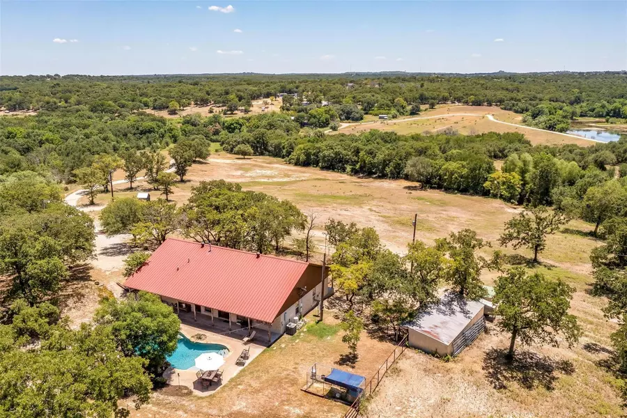 156 Private Road 3626, Springtown, TX 76082