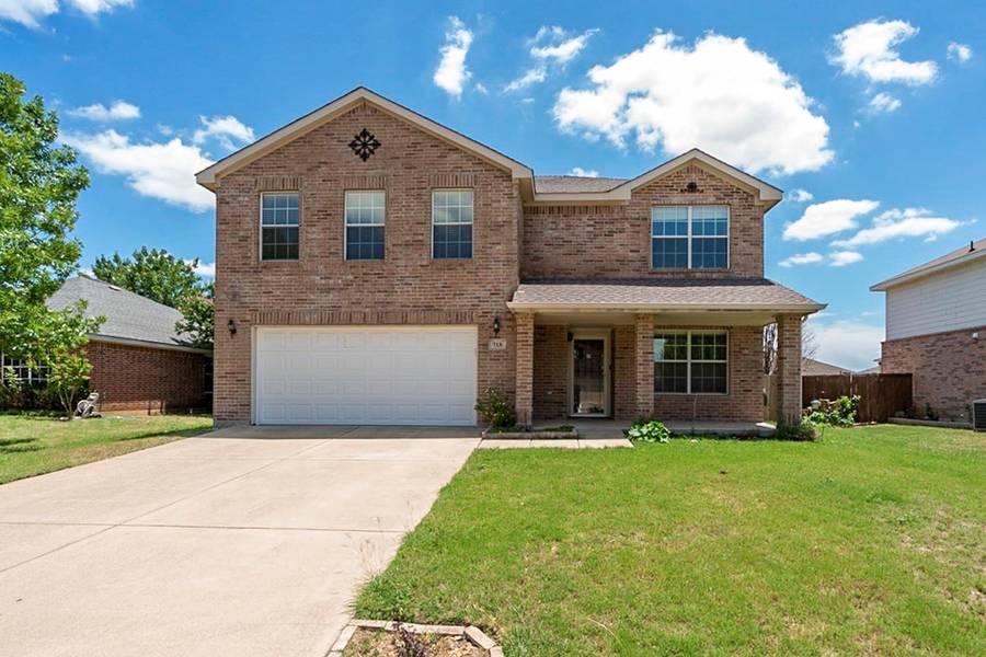 713 Partridge Drive, Saginaw, TX 76131