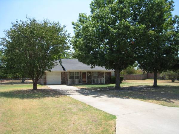 130 Vz County Road 3433, Wills Point, TX 75169