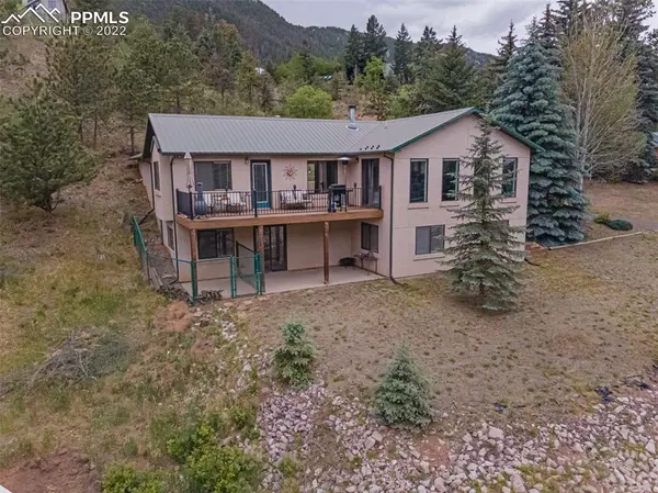 8755 Chipita Park RD, Cascade, CO 80809