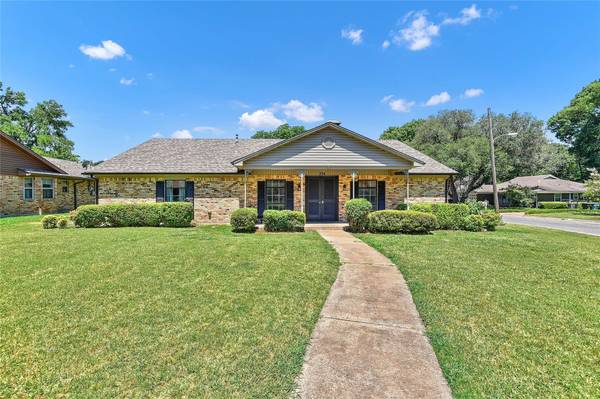 334 Hidden Valley Trail, Sherman, TX 75092