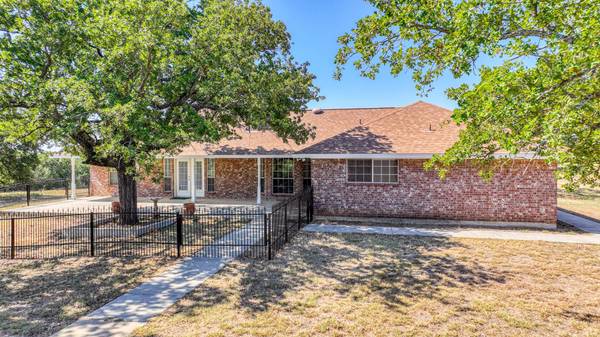 181 Private Road 3809, Springtown, TX 76082