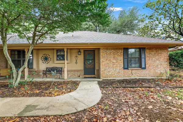 Joshua, TX 76058,106 San Medina Lane