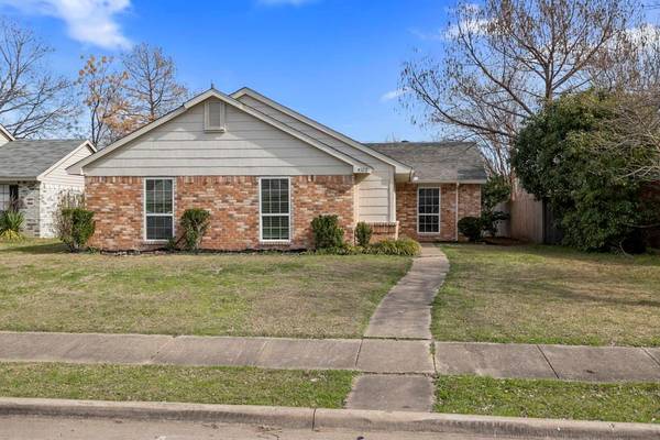 4522 Carmel Lane, Rowlett, TX 75088