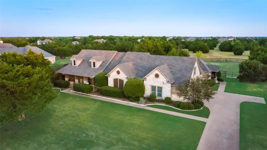 4030 Wisteria Trail, Midlothian, TX 76065