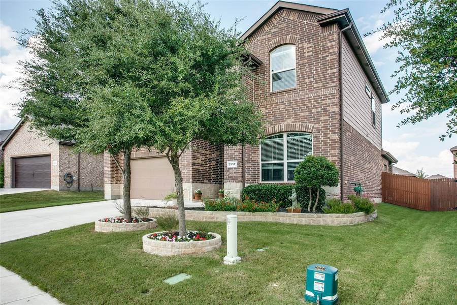 2937 Cedar Ridge Lane, Fort Worth, TX 76177