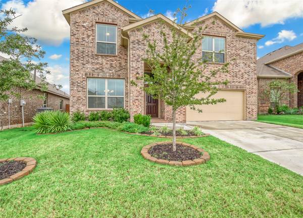 15737 Barton Ridge Drive, Fort Worth, TX 76177