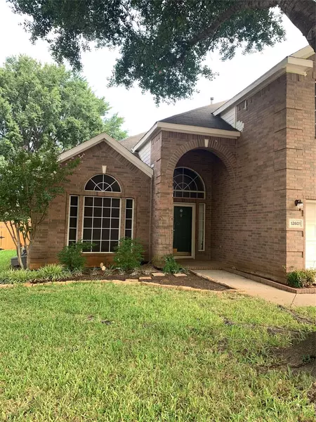 12601 Beech Tree Lane, Fort Worth, TX 76040