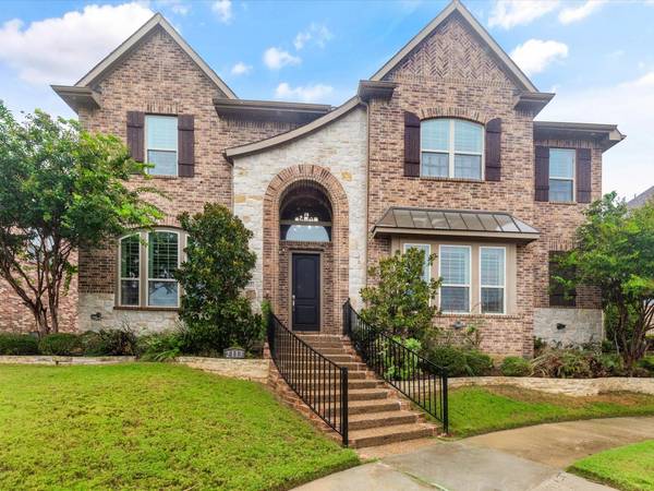 2113 Lambor Lane, Lewisville, TX 75056