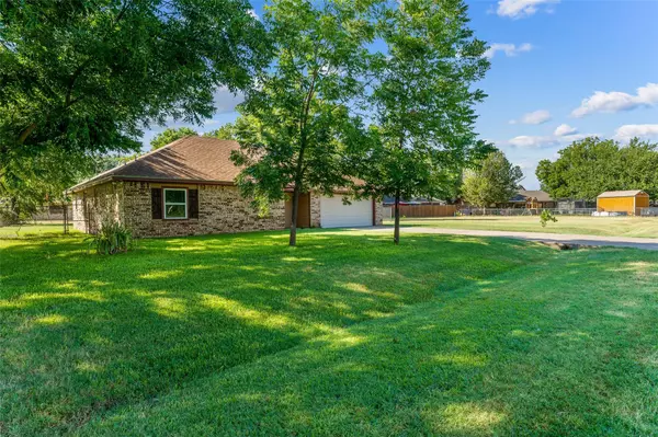 Granbury, TX 76049,322 Casas Del Sur Street