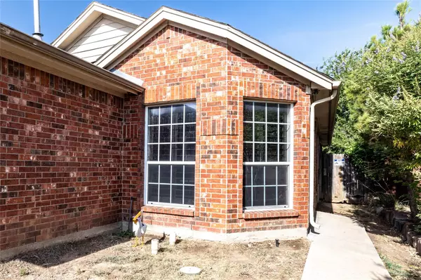 Fort Worth, TX 76131,6441 Geneva Lane