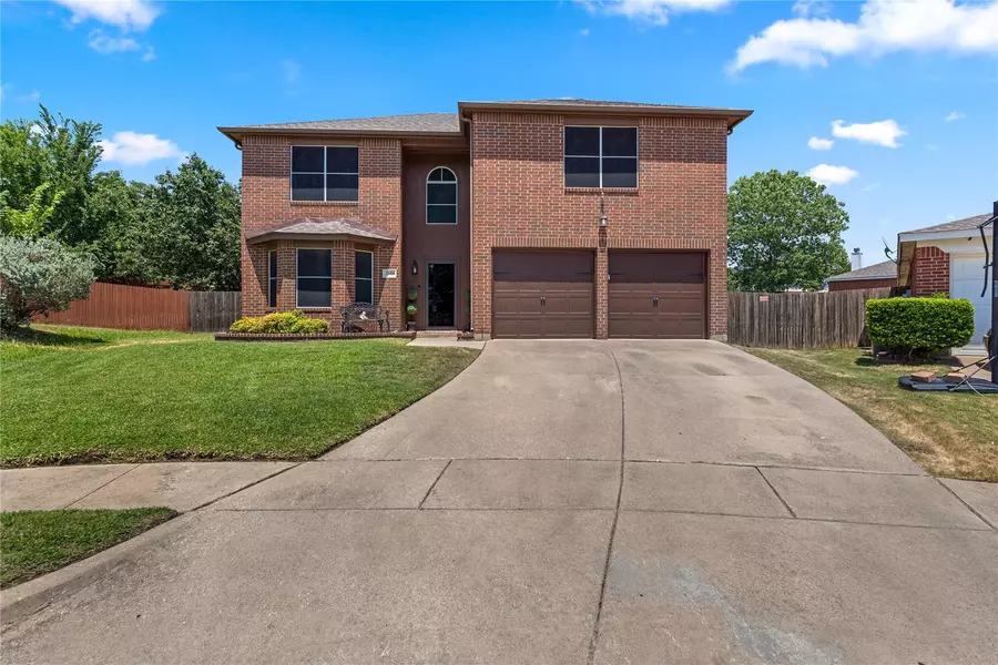 3244 Fountain Parkway, Fort Worth, TX 76053