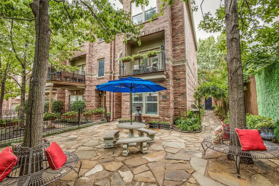 3610 Gillespie Street #9, Dallas, TX 75219