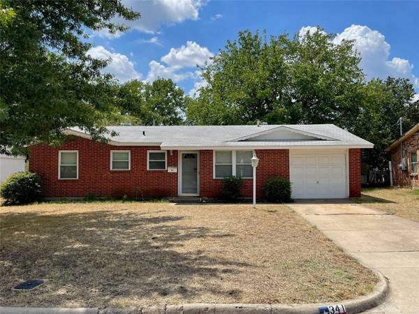 341 W Southern Avenue, Saginaw, TX 76179