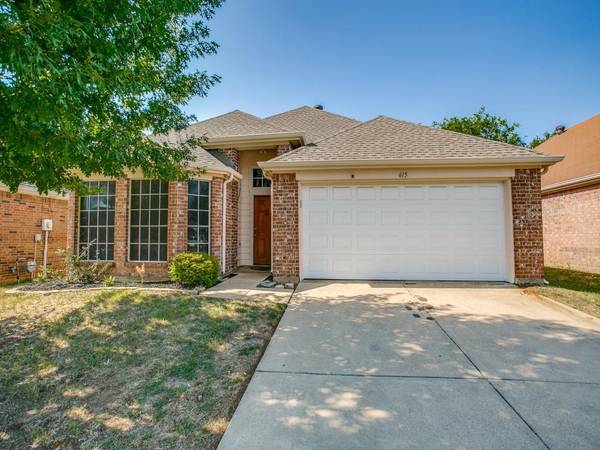 615 Lake Bridge Drive, Lake Dallas, TX 75065